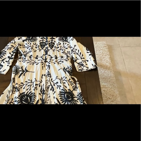 Zara Black and White Long Sleeve Dress - Picture 6 of 9